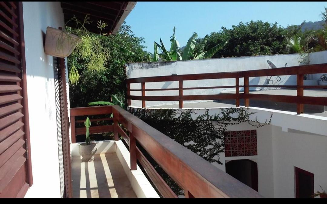 Sobrado arejado no Guarujá