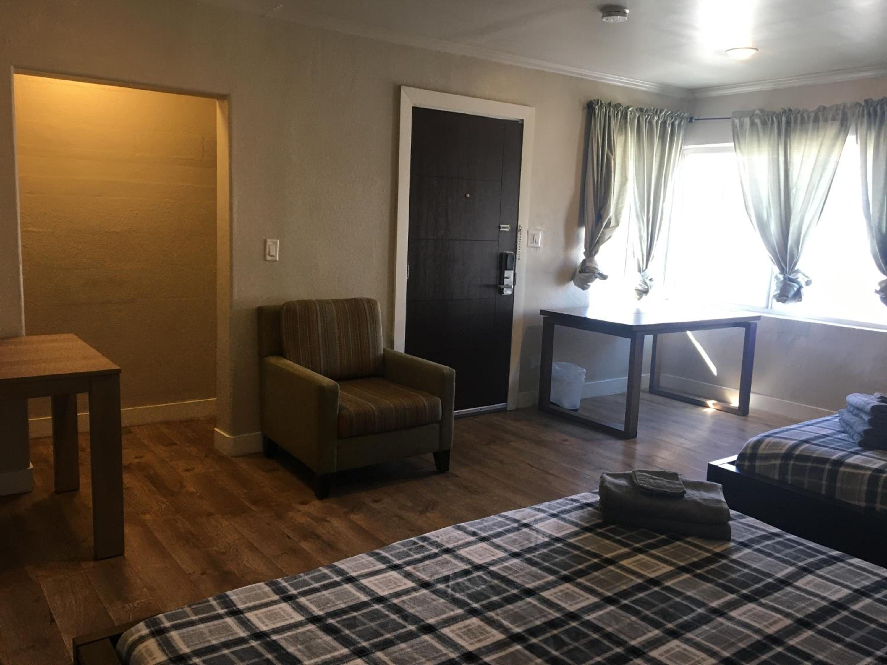 Desert Moon Motel