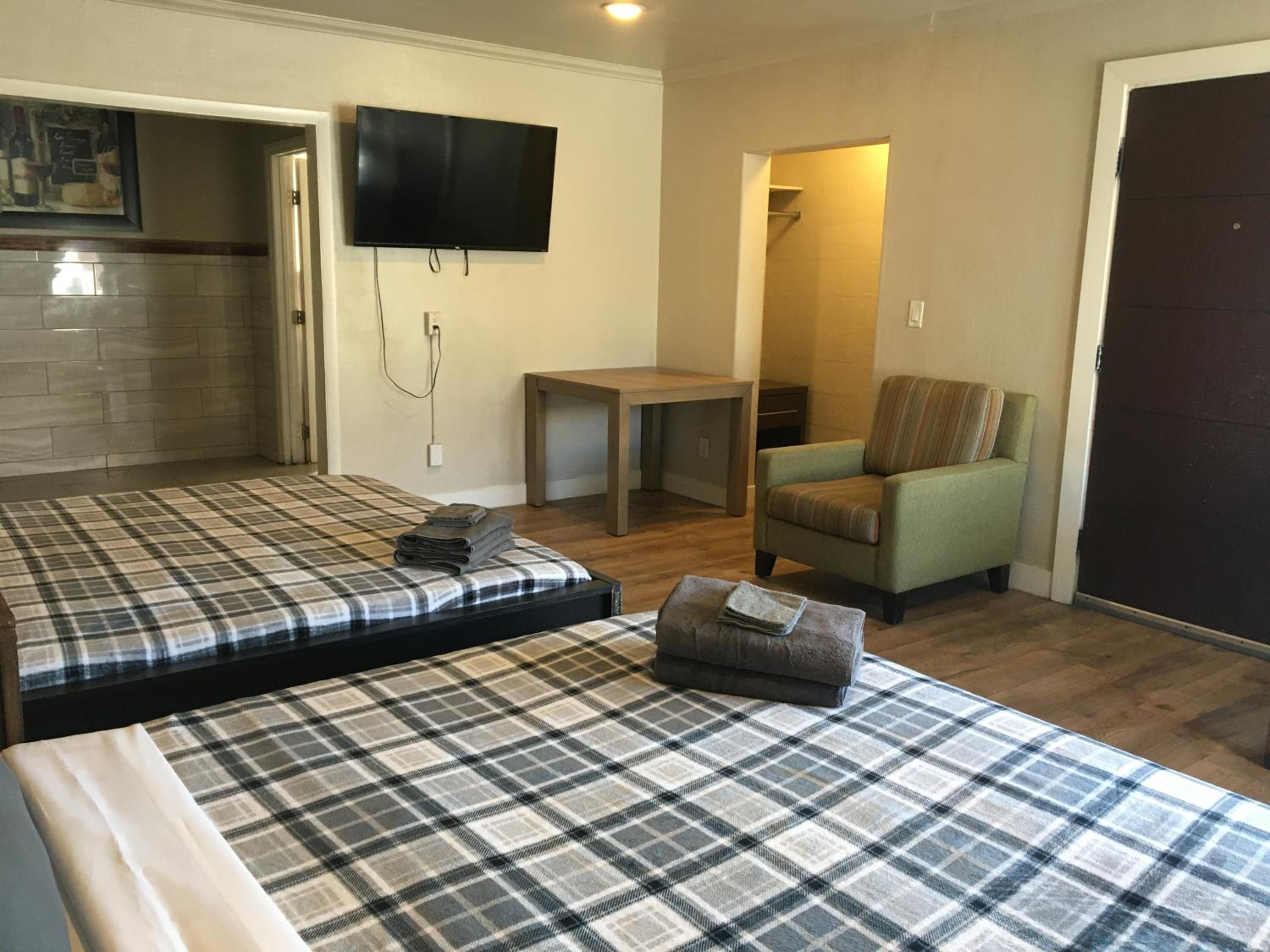 Desert Moon Motel