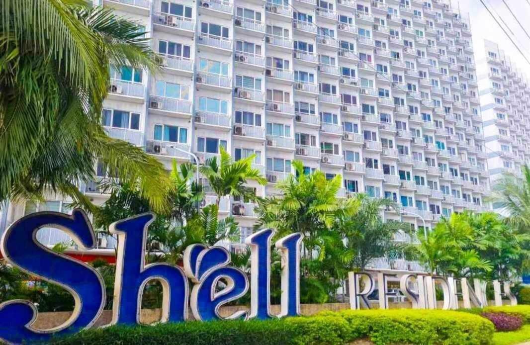 S&J Staycation at Shell Residences MOA/Near Airport