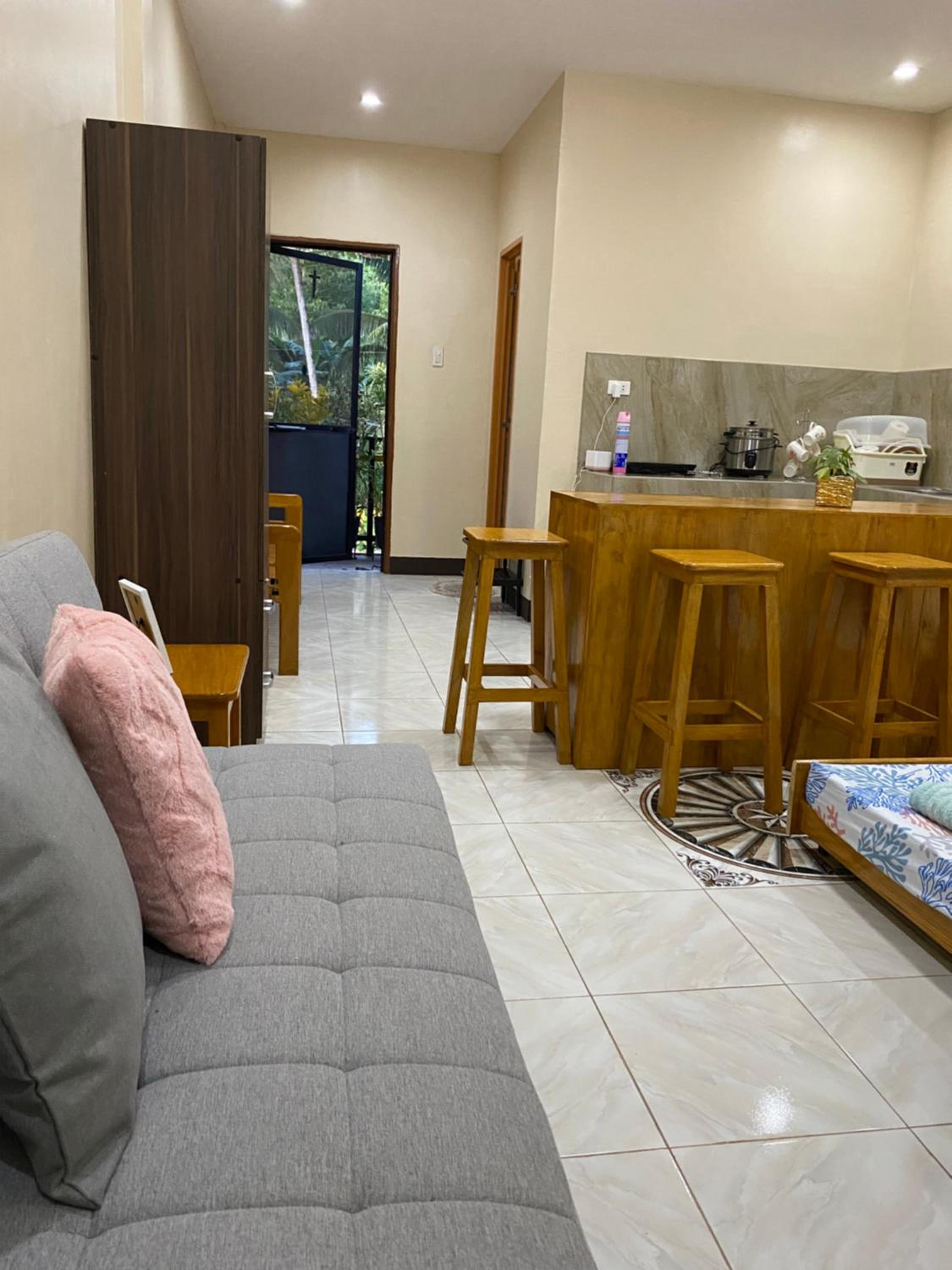 Studio Type Apartment 2 with Pool and Tennis Court view 5