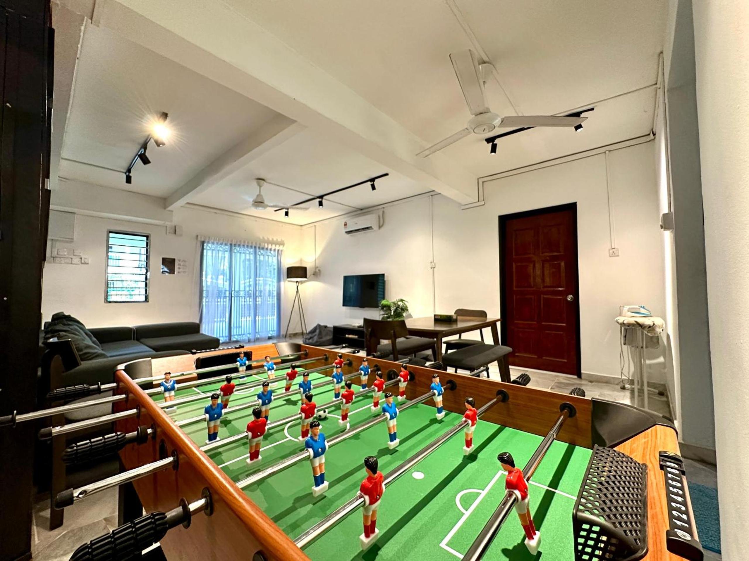 BNB Cozy Homestay @ Bdr Country Homes (Corner Hse) photo 8
