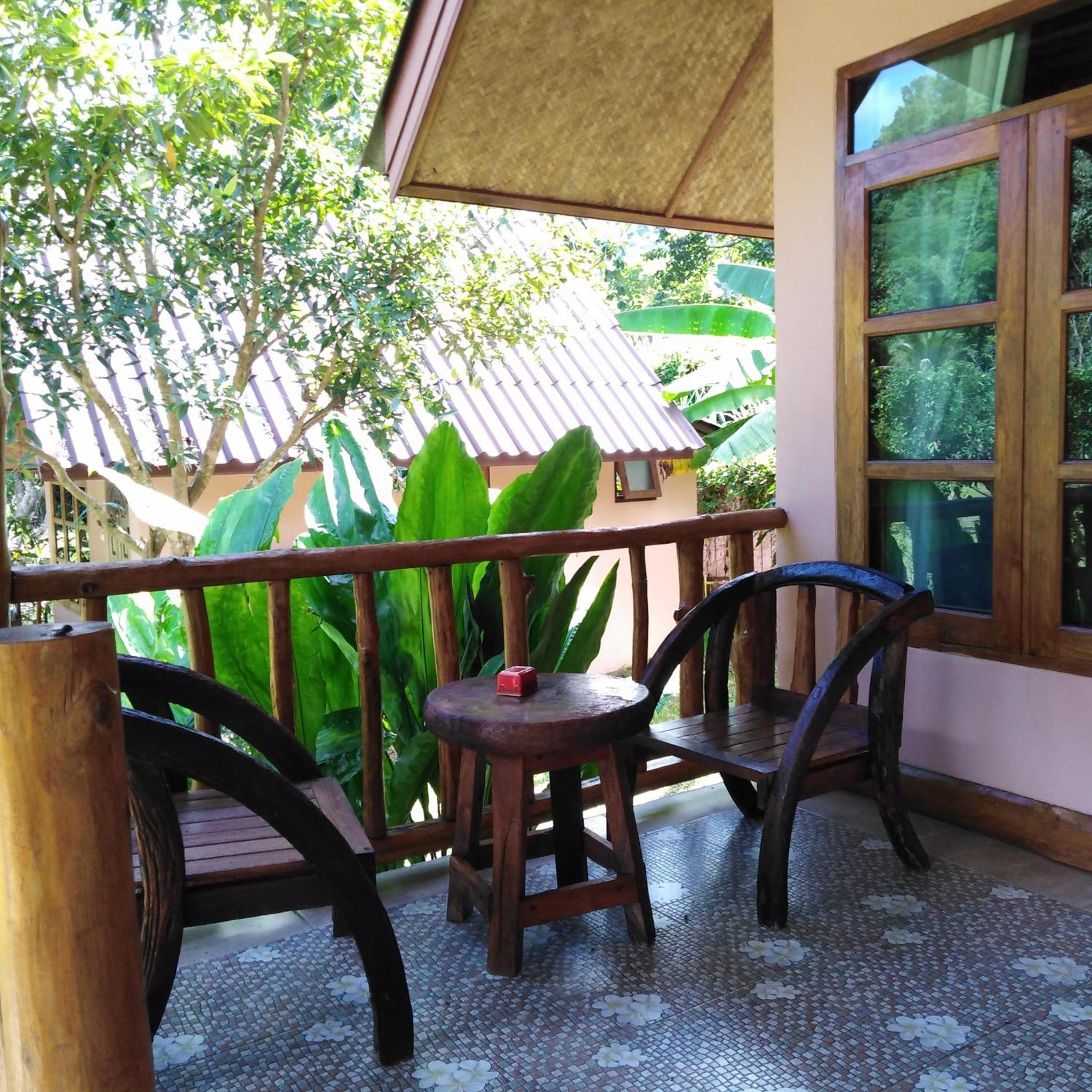 At Home Chiang Dao, Pooch Lovers