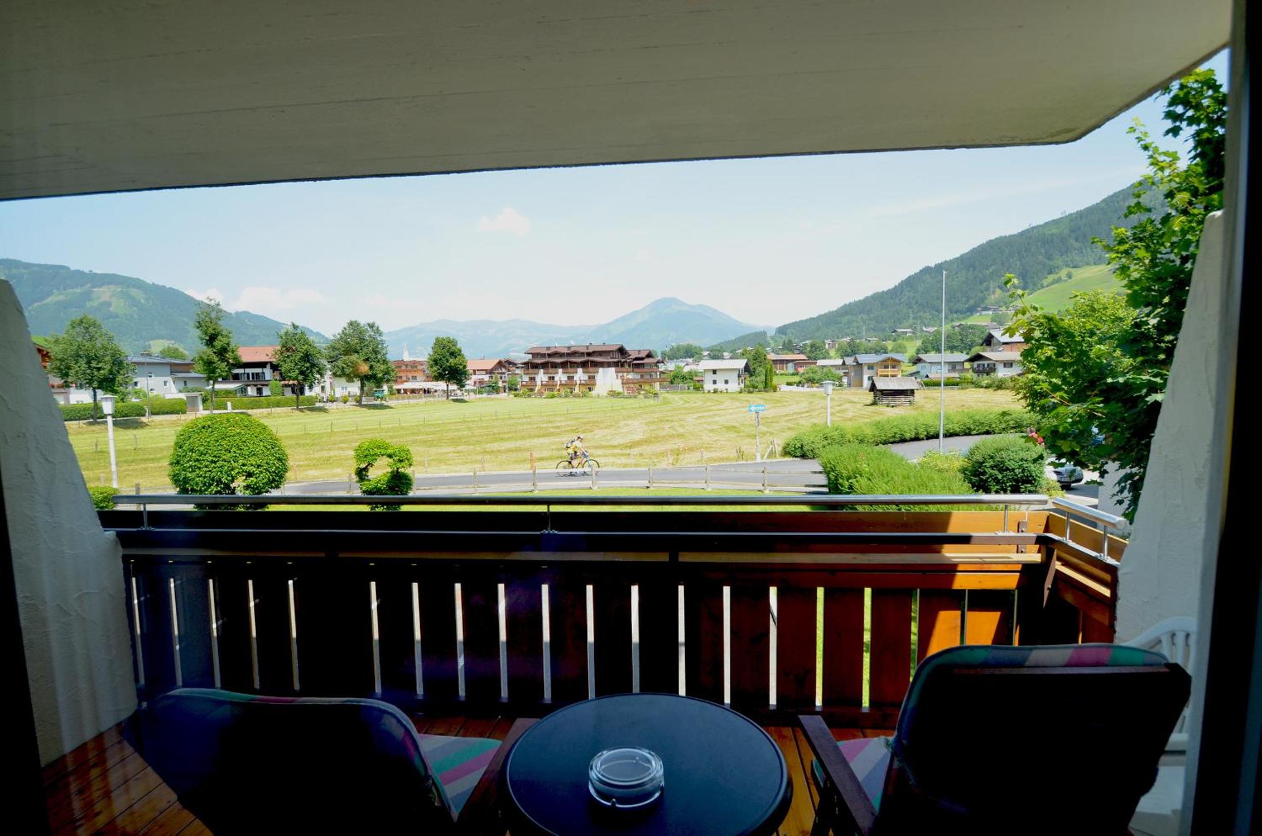 Deluxe Studio Kaprun by All in One Apartments