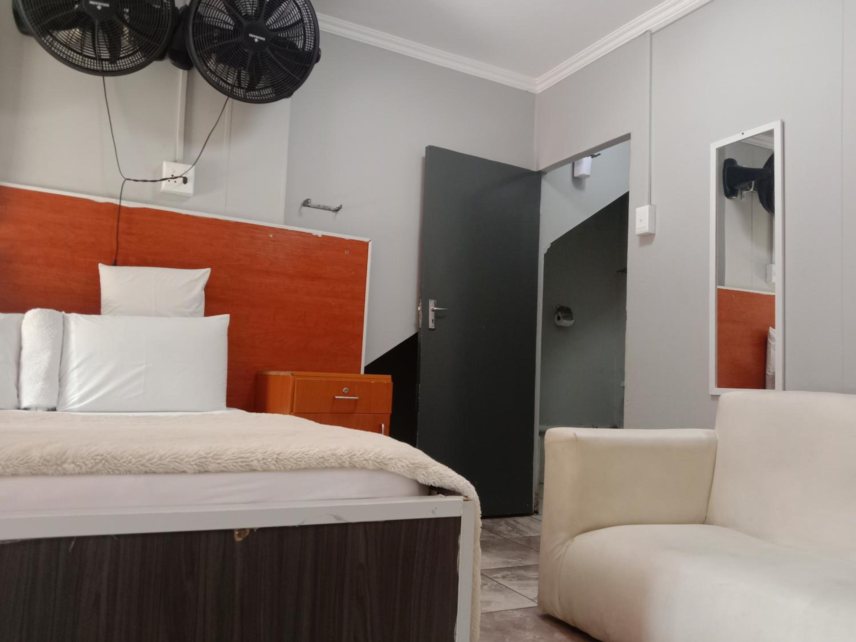 Silent Night Guest House Sunnyside Pretoria