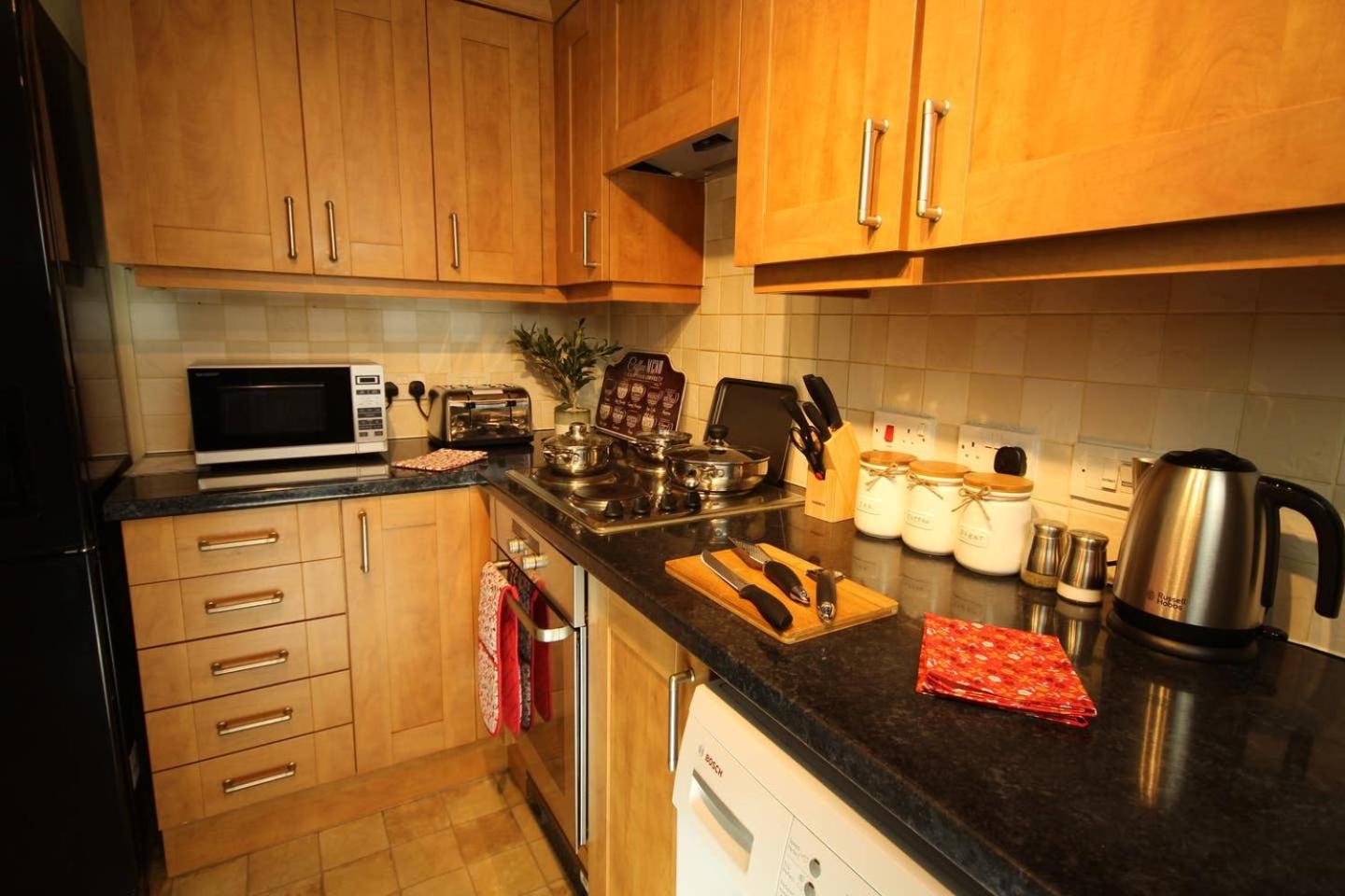 SOUTHAMPTON Central Apartments - Wise Stays view 5