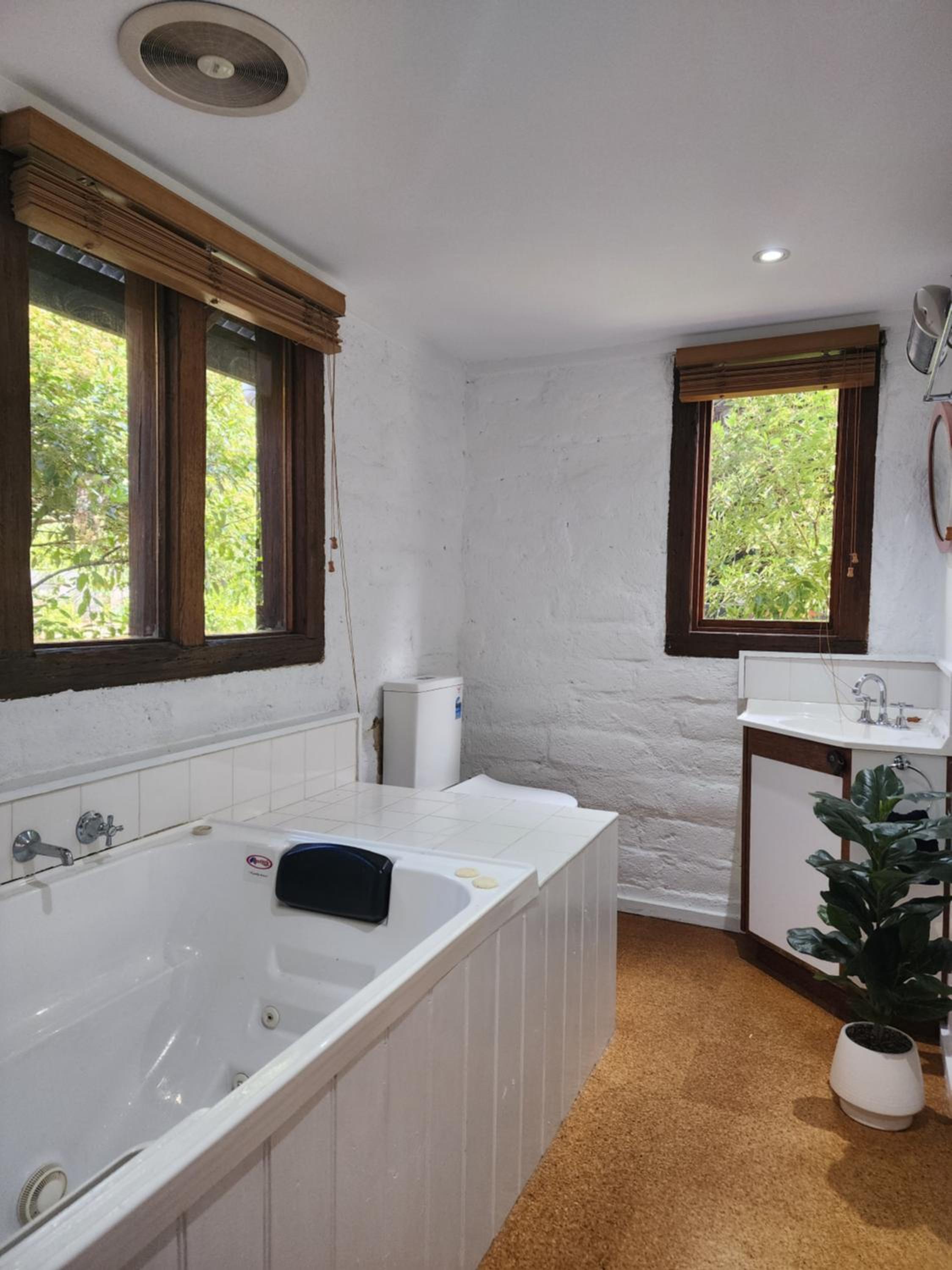Daylesford - FROG HOLLOW ESTATE - The Homestead