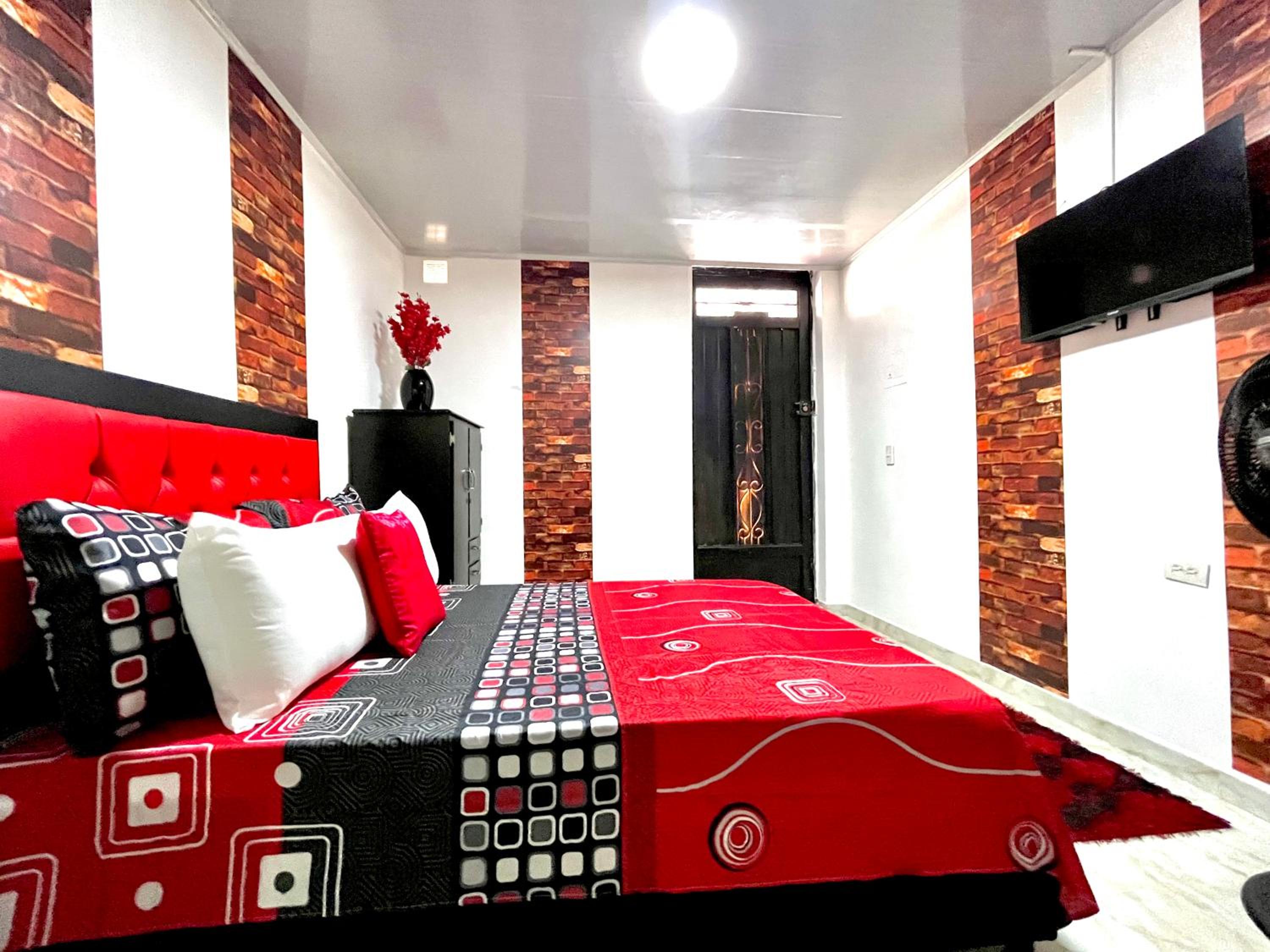 Edificio Victory Medellin - Apartamentos Acogedores y Equipados 100MB Wi-Fi, Central & Terraza Compartida