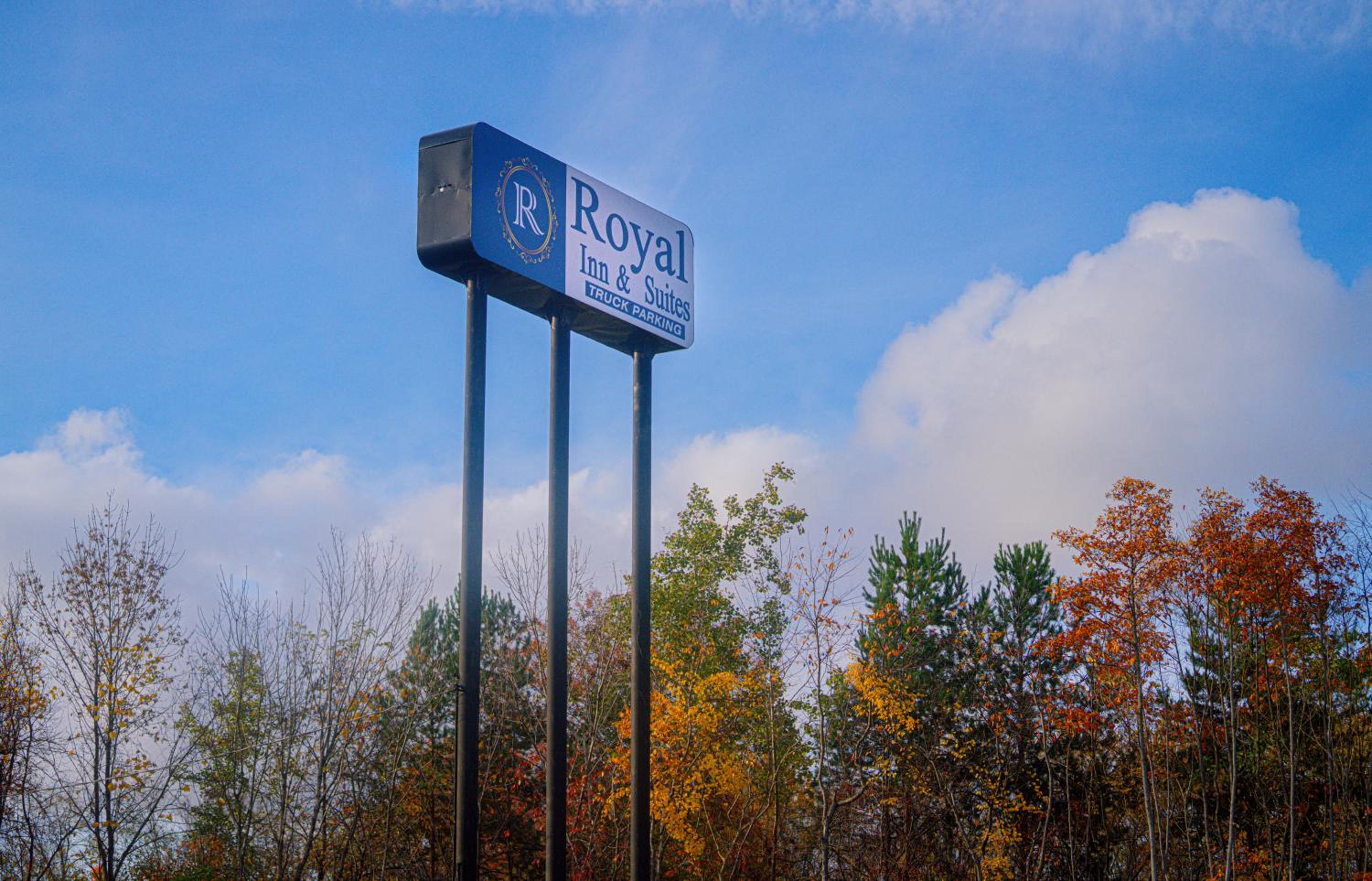 Royal Inn & Suites, Kuva 11