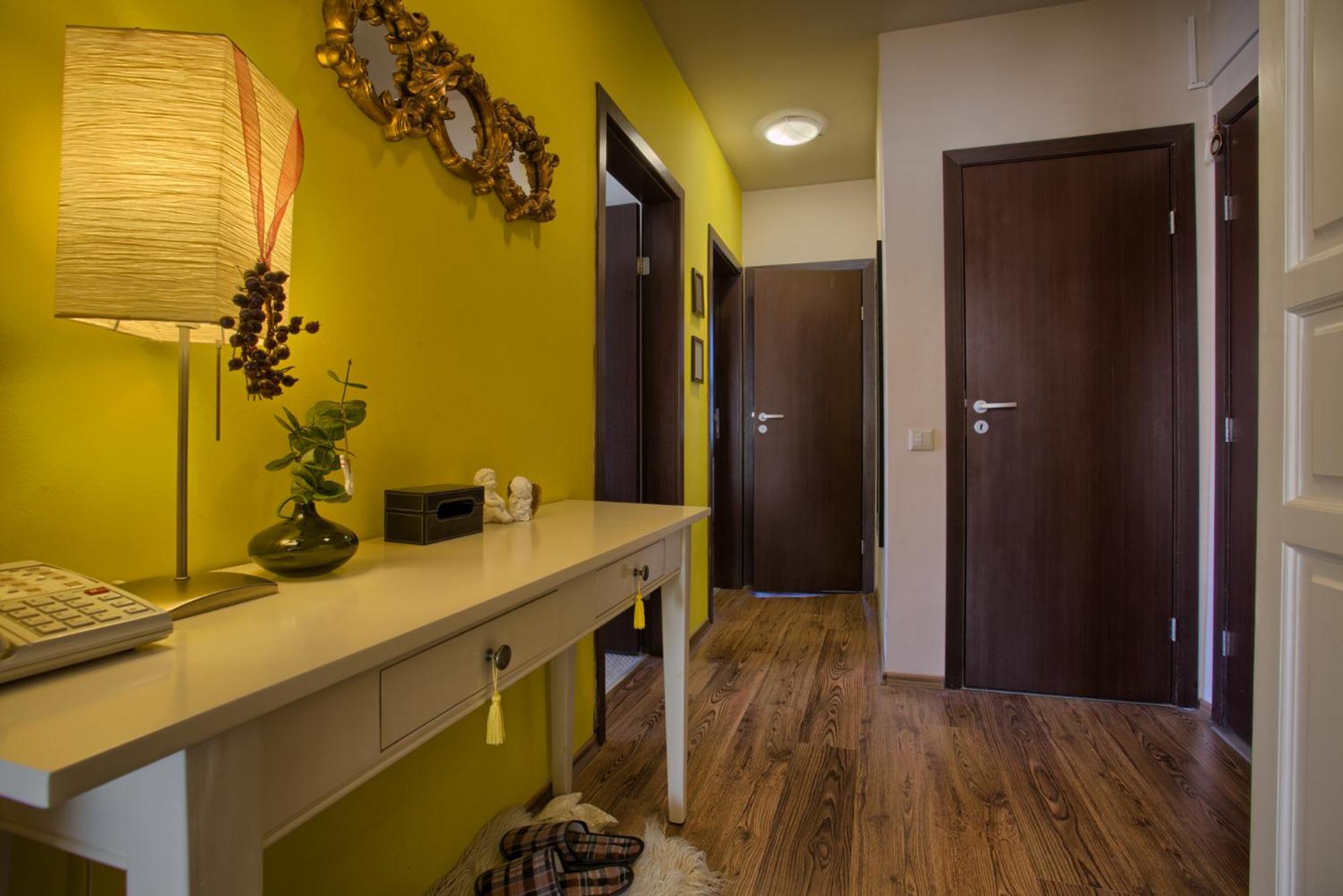 Bansko Royal Towers - 2BD Flat with Parking by Flat Mаnager