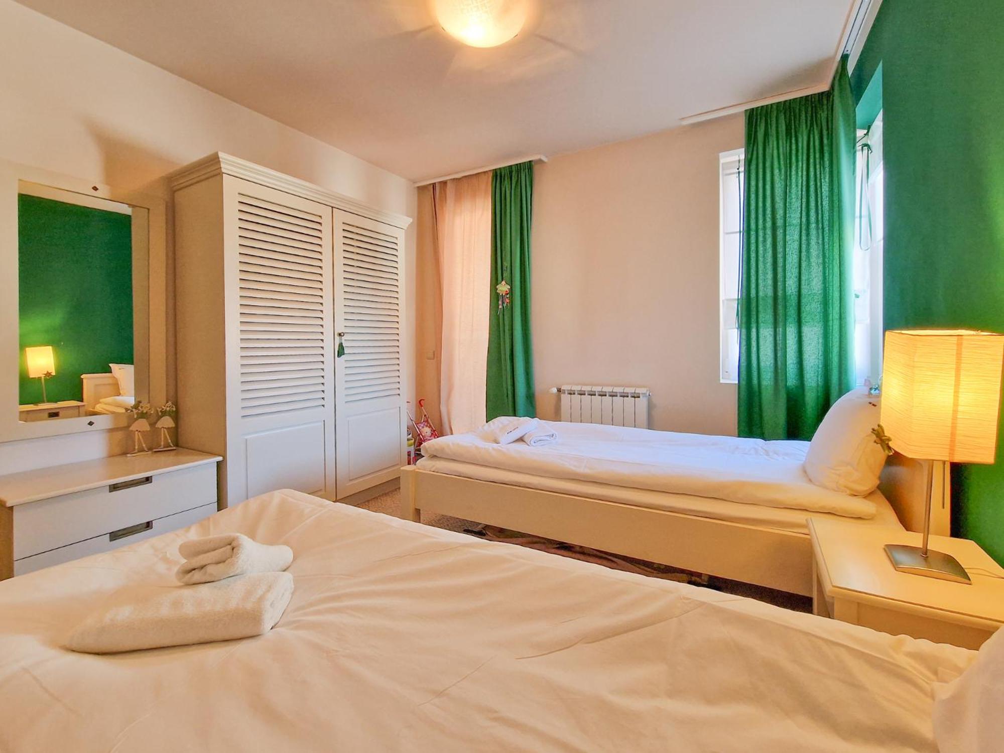 Bansko Royal Towers - 2BD Flat with Parking by Flat Mаnager