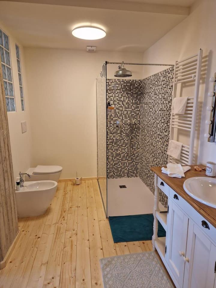 Panorama e Relax en Peccioli — bathroom