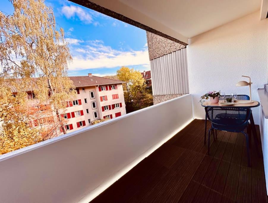 Modern City Studio with Air Condition & Balcony