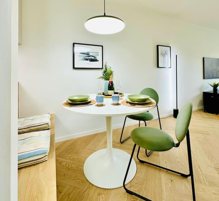 Modern City Studio with Air Condition & Balcony
