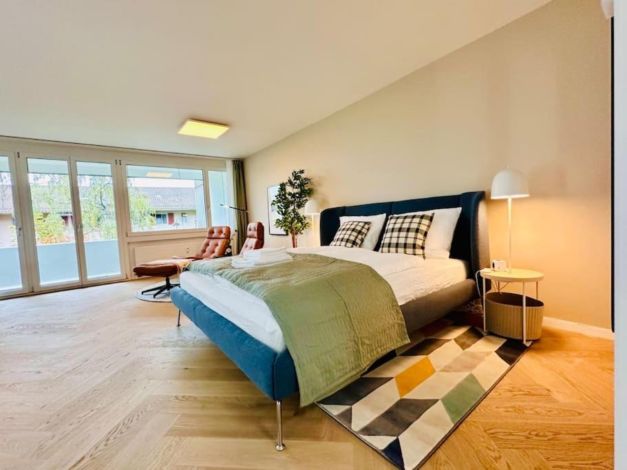 Modern City Studio with Air Condition & Balcony