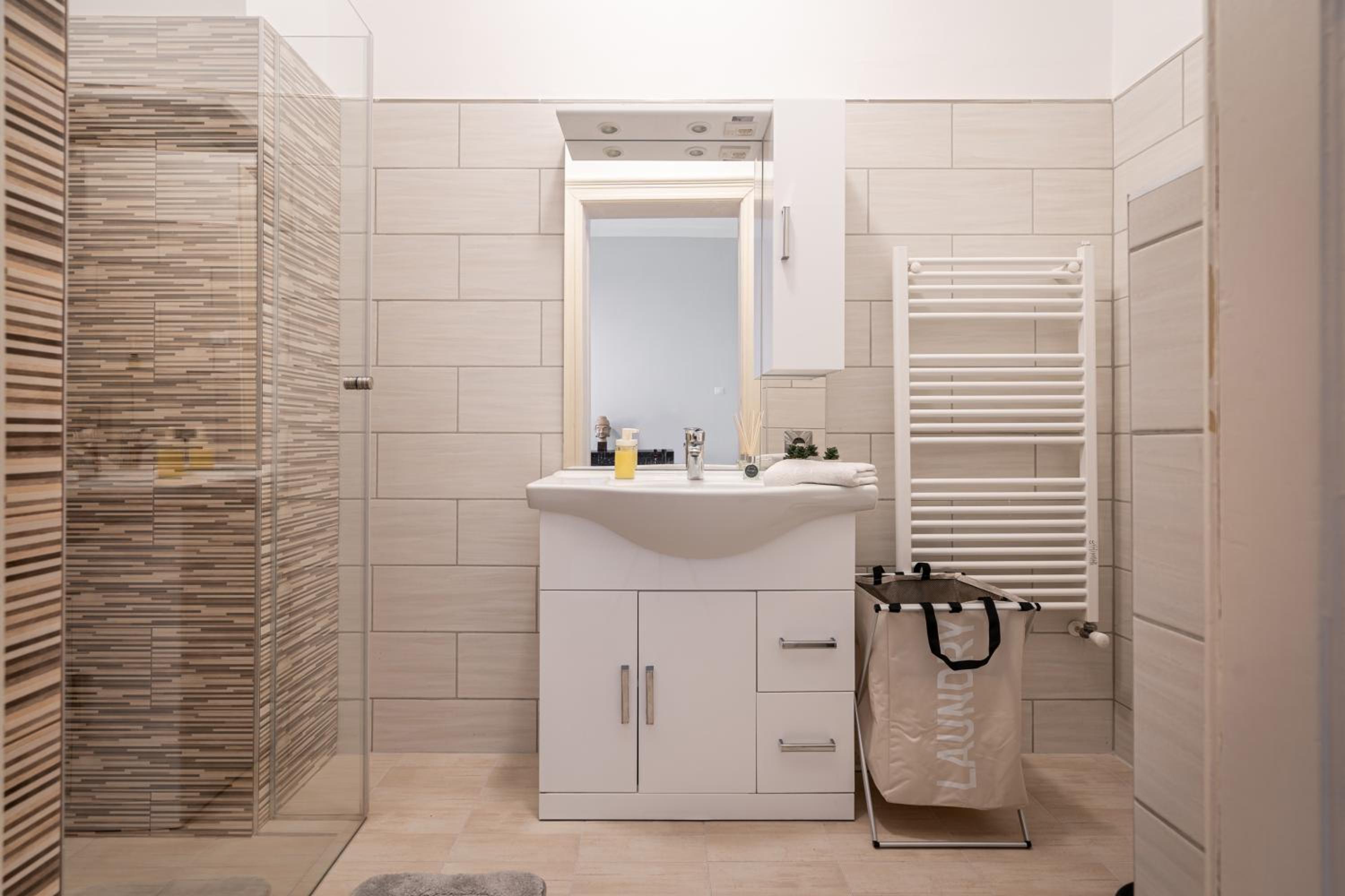 Szentkirályi Apartman 2