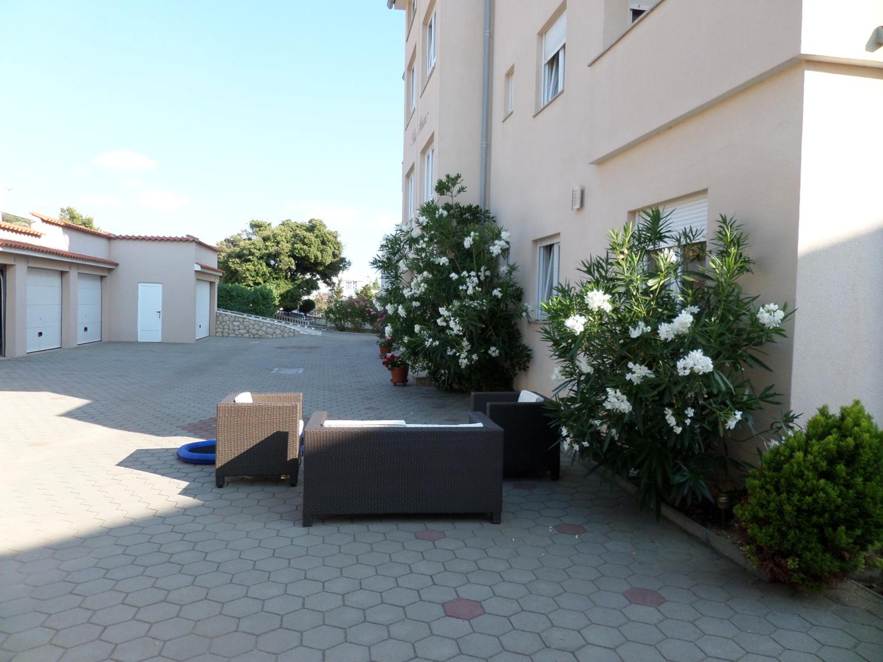 Vila Anica