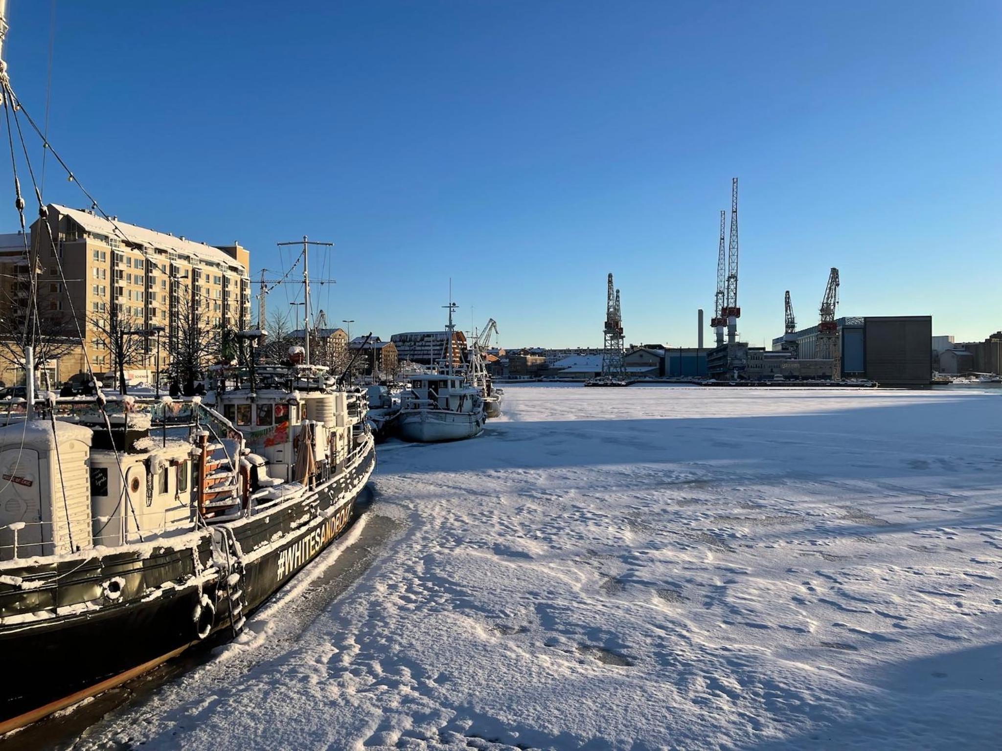 Cosy flat in the heart of Helsinki center view 5
