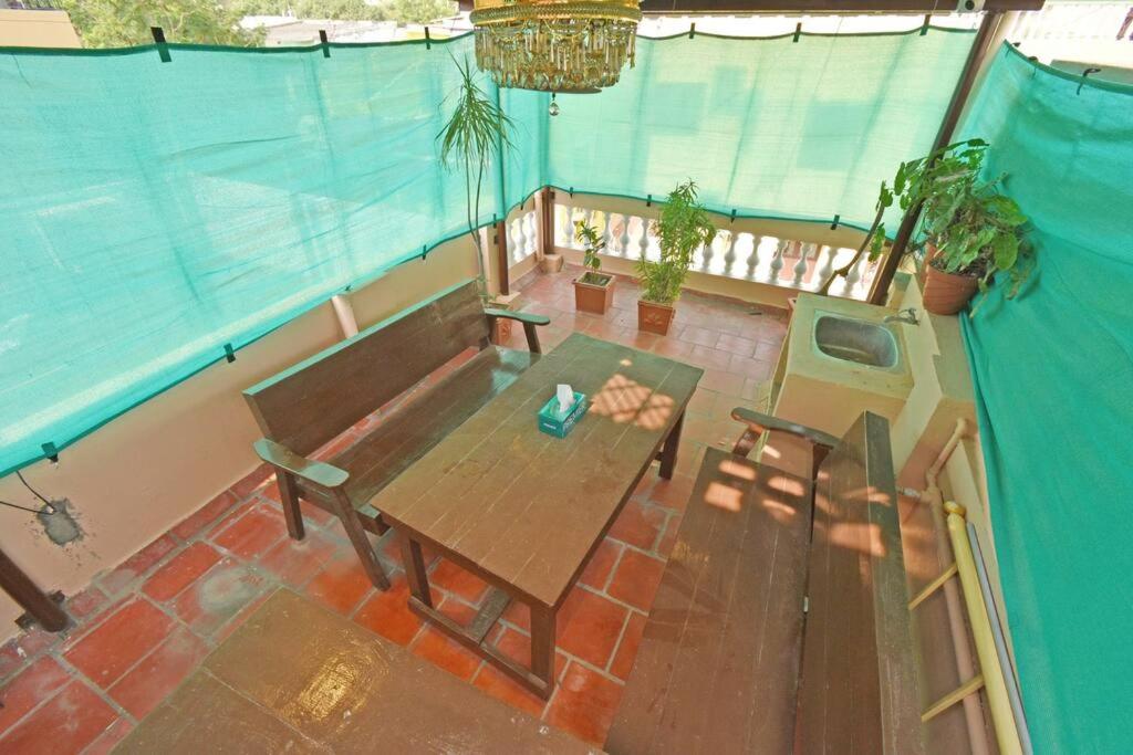 galaxy inn Home stay-white town