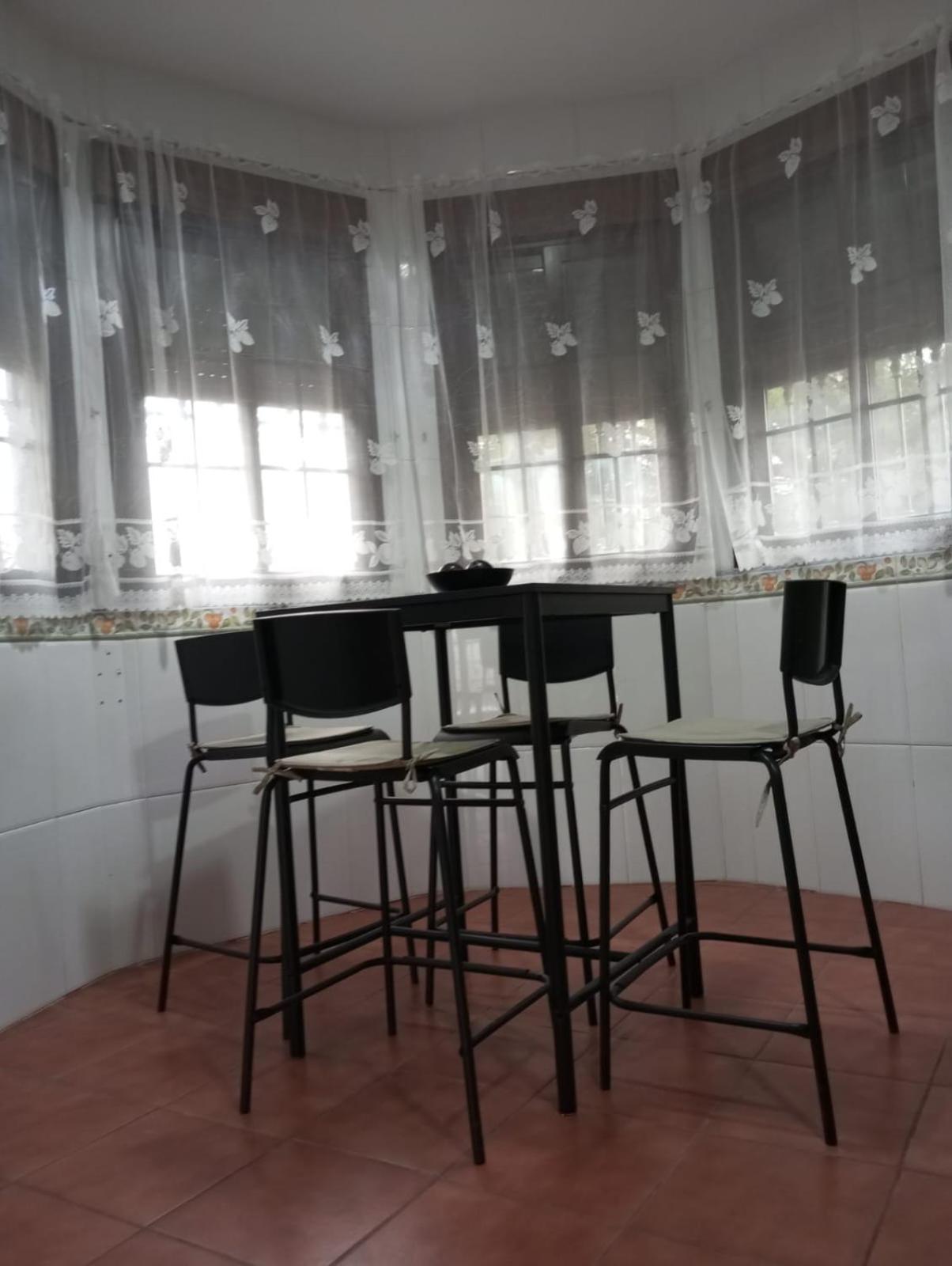 VILLA BILBILIS con piscina privada, barbacoa y parking