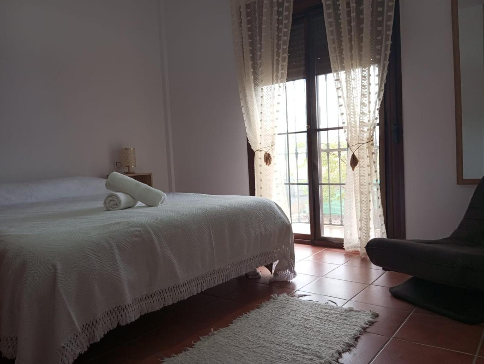 VILLA BILBILIS con piscina privada, barbacoa y parking