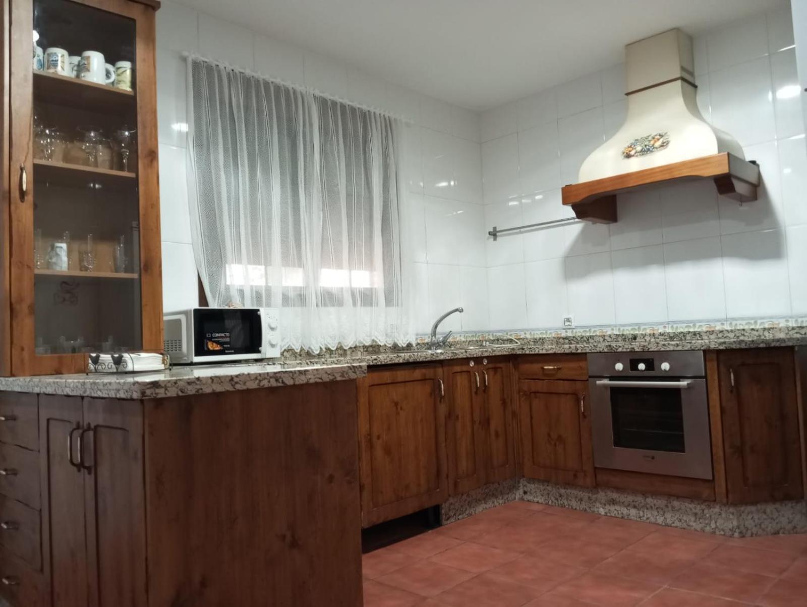 VILLA BILBILIS con piscina privada, barbacoa y parking