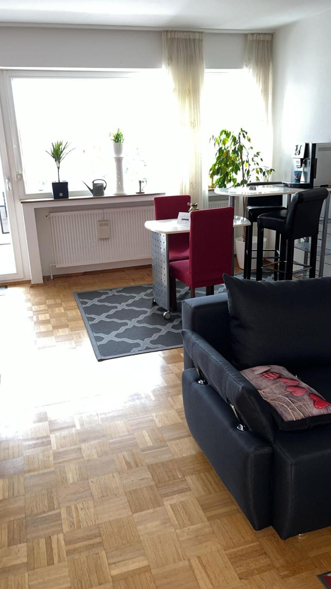 Gemütliche, ganze Wohnung in ruhiger, zentraler Lage