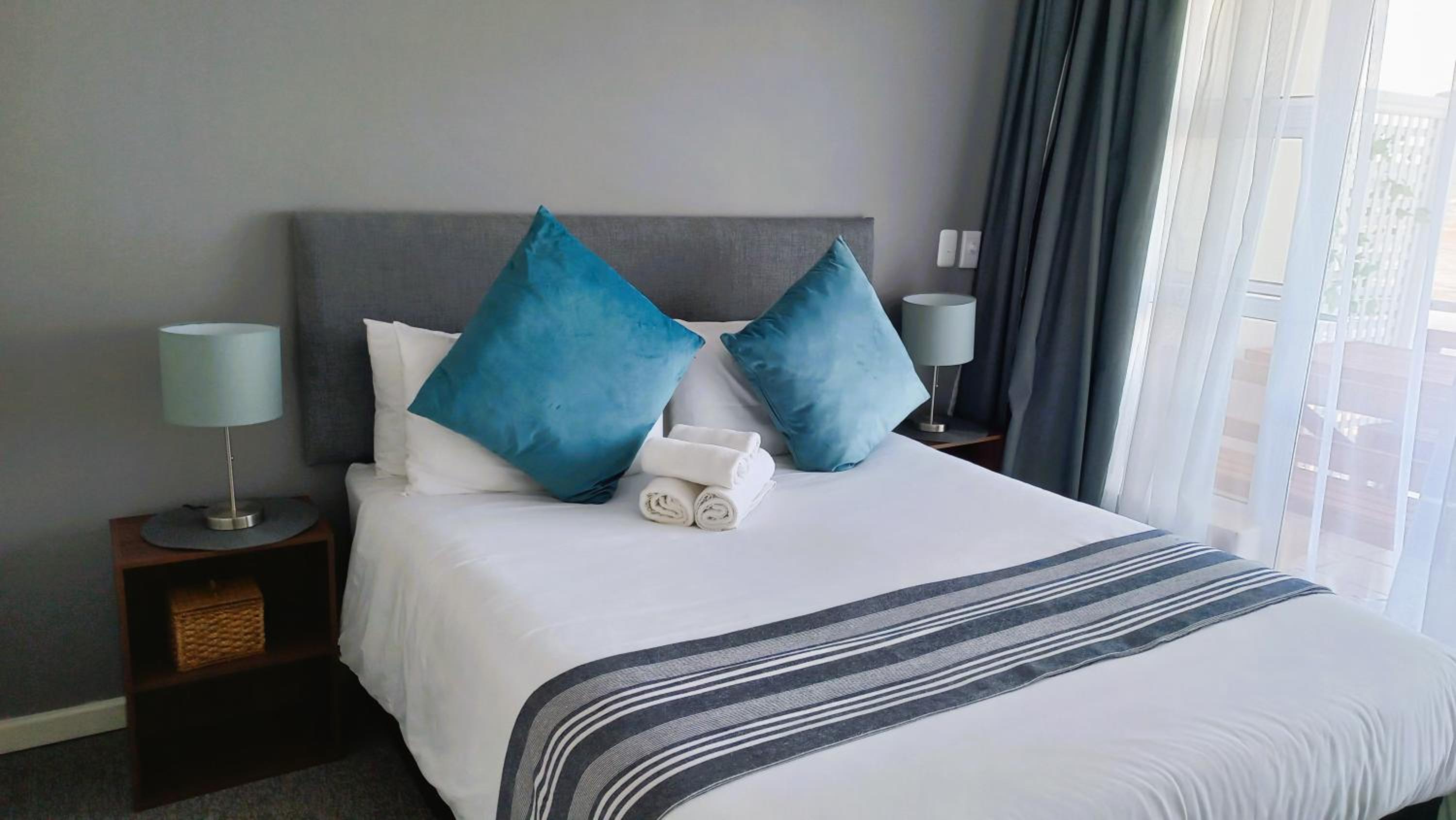 Phoenix Lodge and Waterside Accommodation