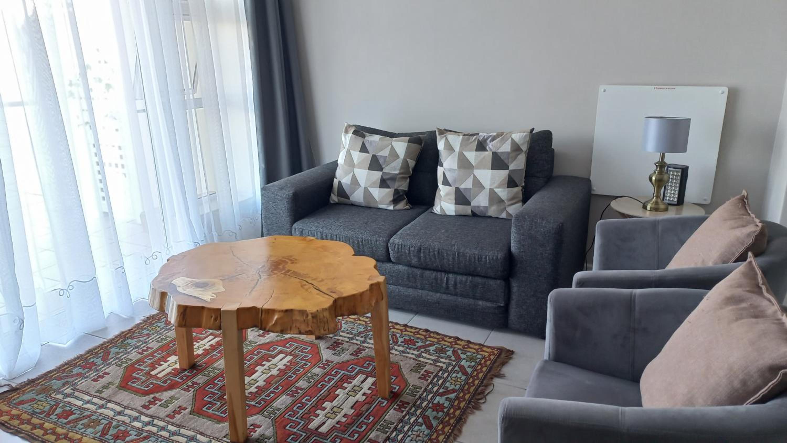 Phoenix Lodge and Waterside Accommodation