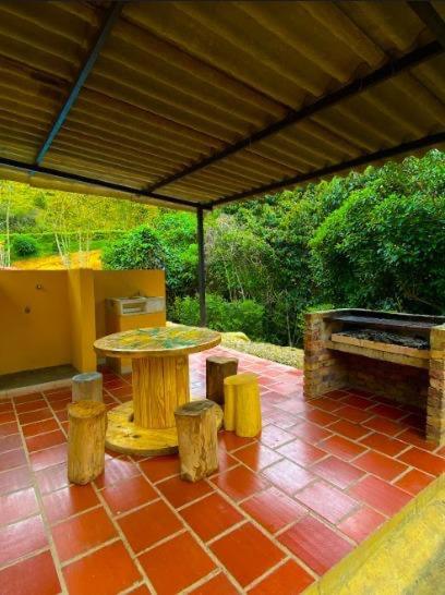 Casas De Campo - El Paraíso