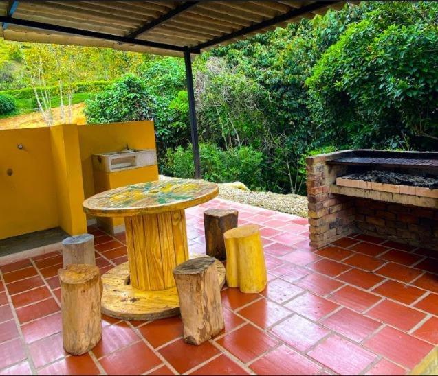 Casas De Campo - El Paraíso