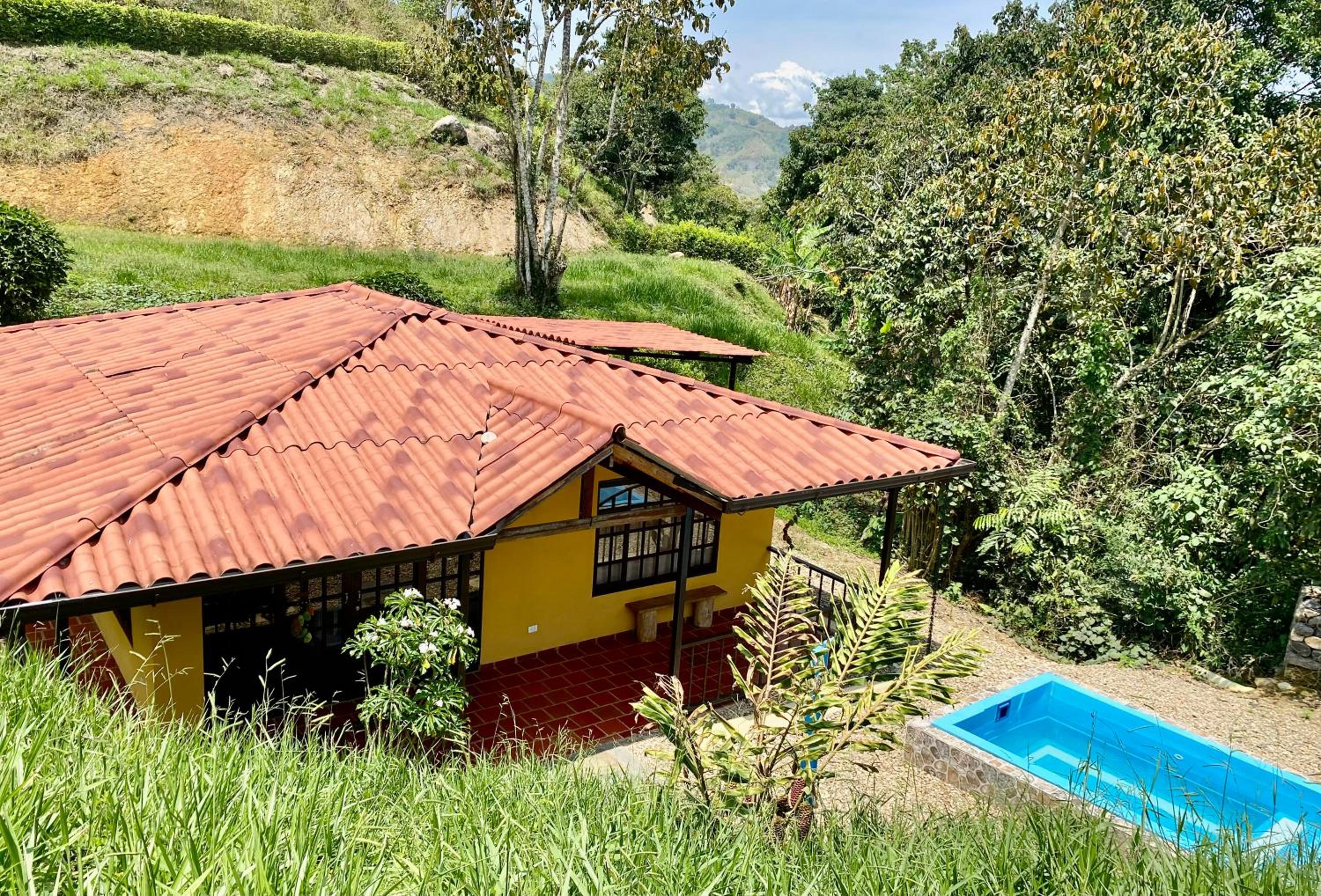 Casas De Campo - El Paraíso