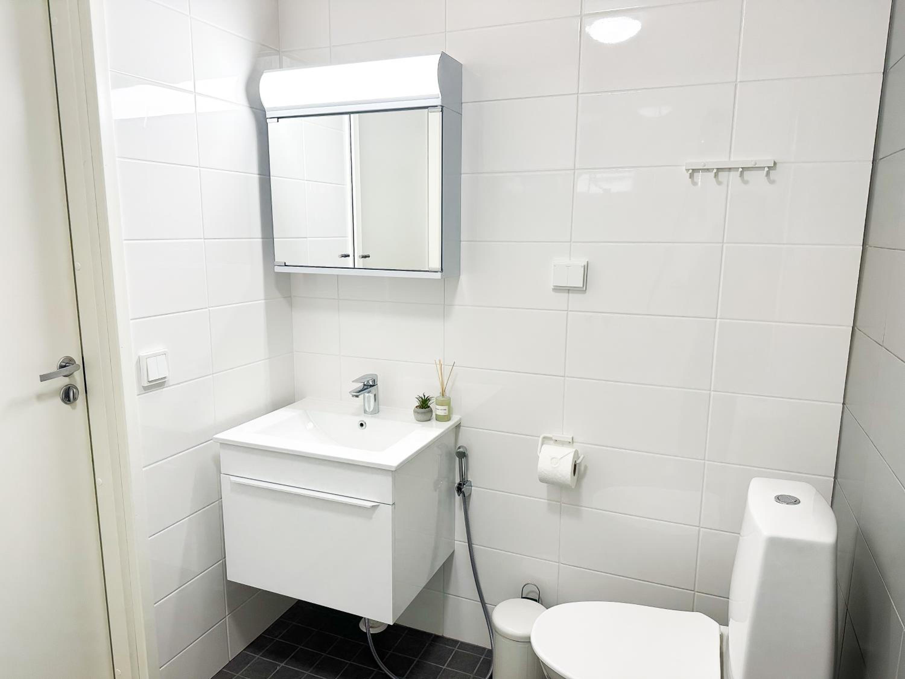 Aurora Central Suite II By BookLapland