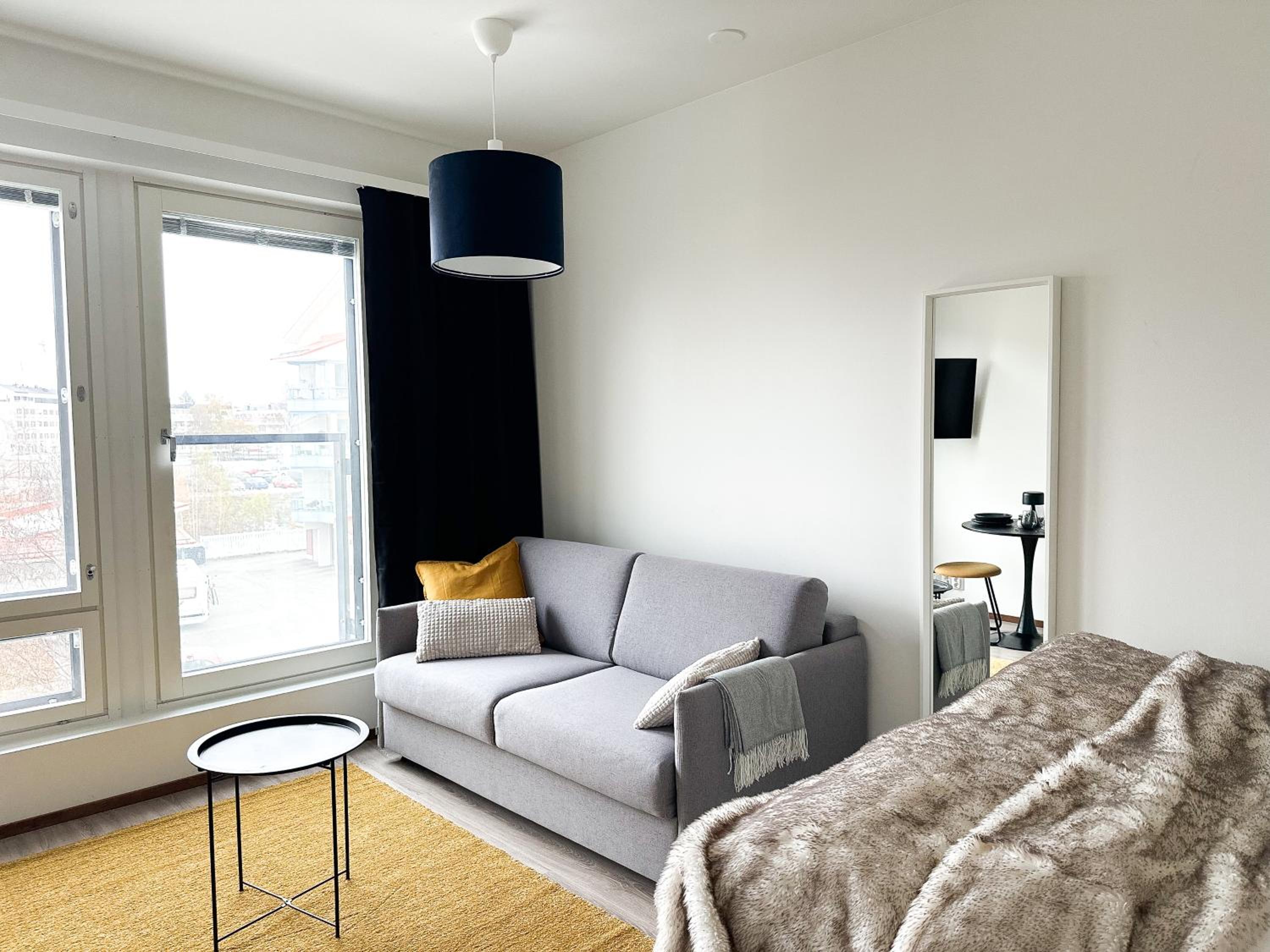 Aurora Central Suite II By BookLapland