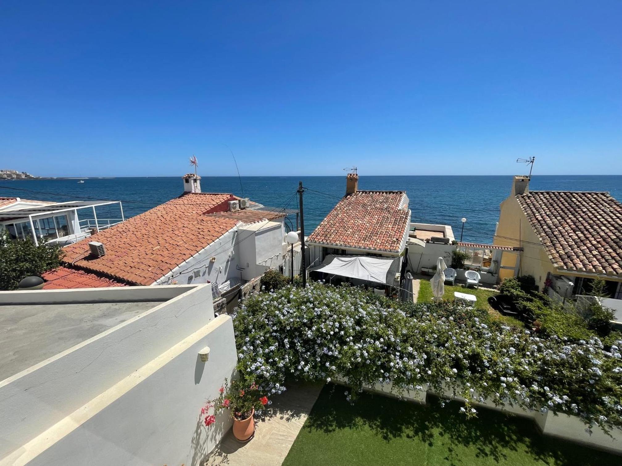 ESTEPONA BEACH SUITES 3. URB. ARENA BEACH 9 photo 2