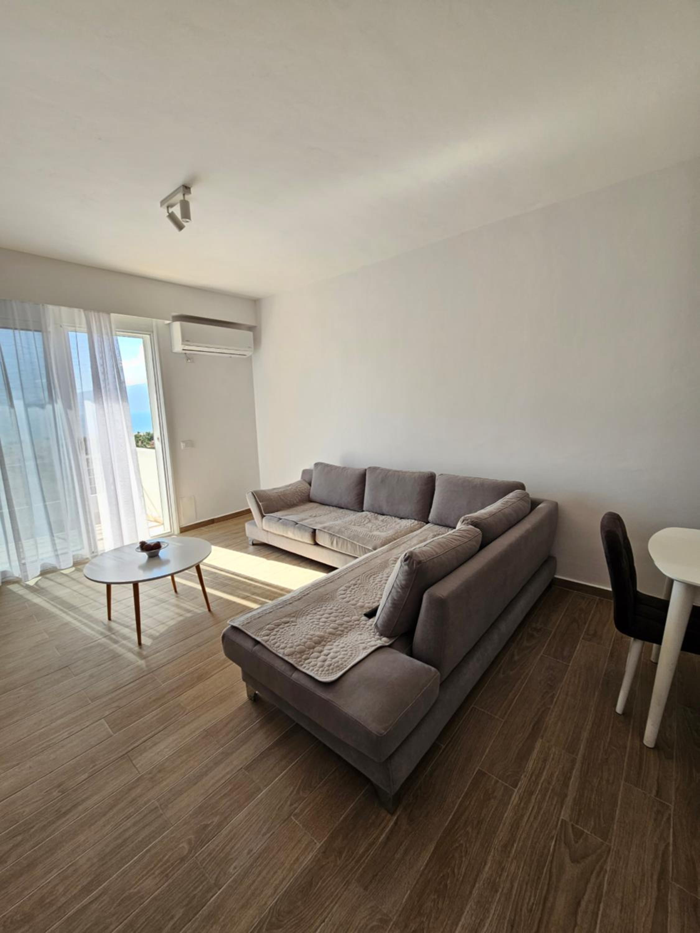SEA & SUN APARTMENT