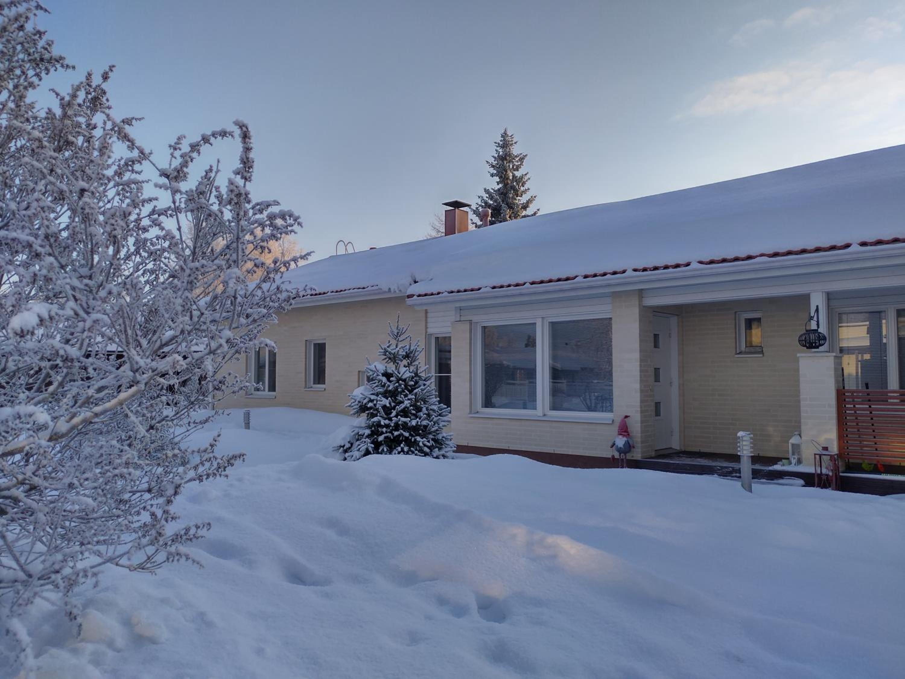 Villa Snowflake