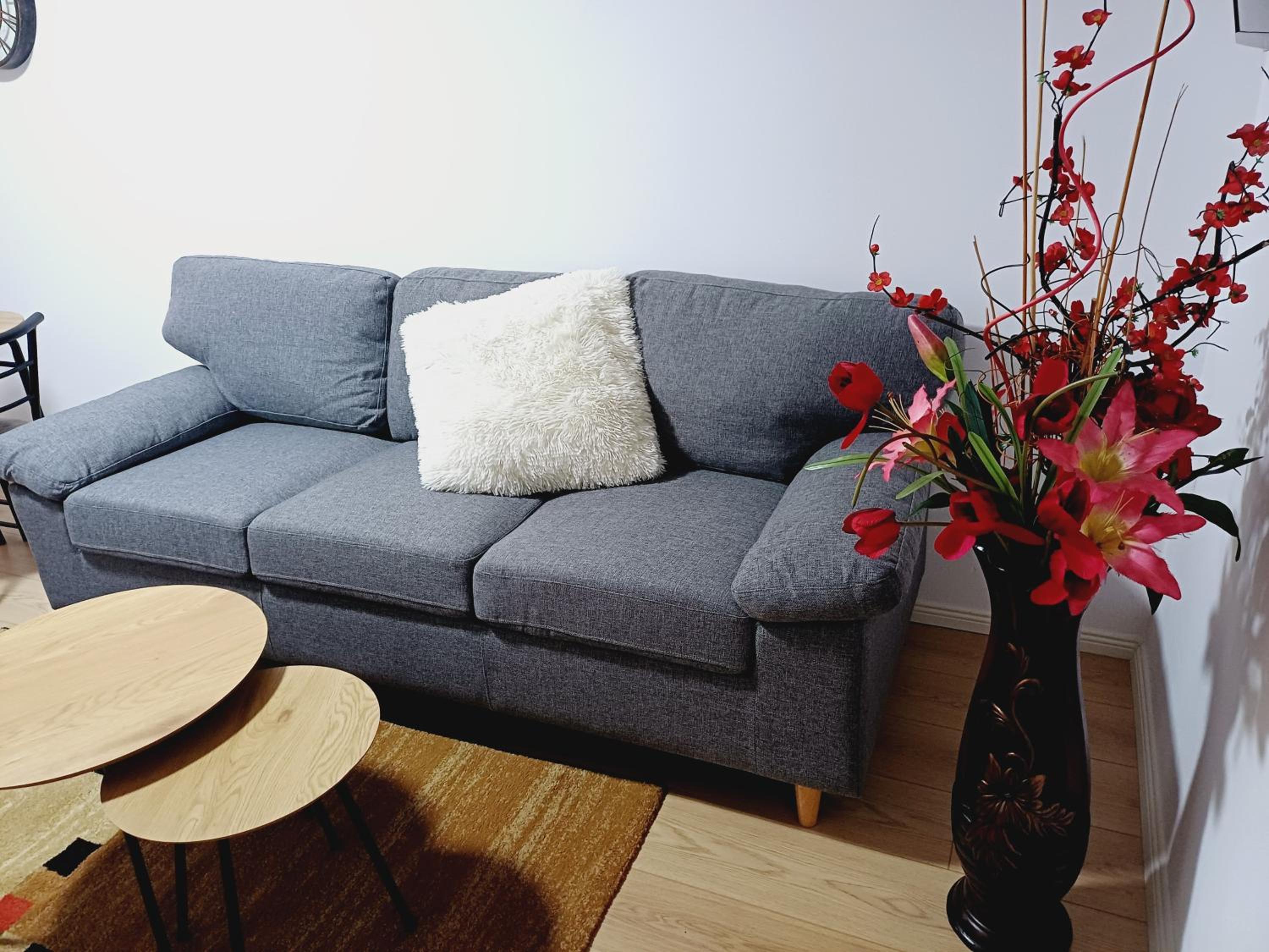 Regis Apartment