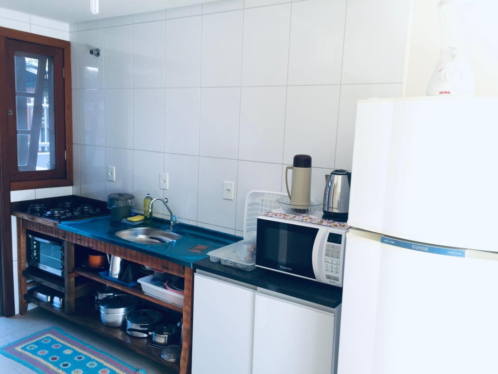 Townhouse composta por 4 triplex duas suítes a duas quadras do mar