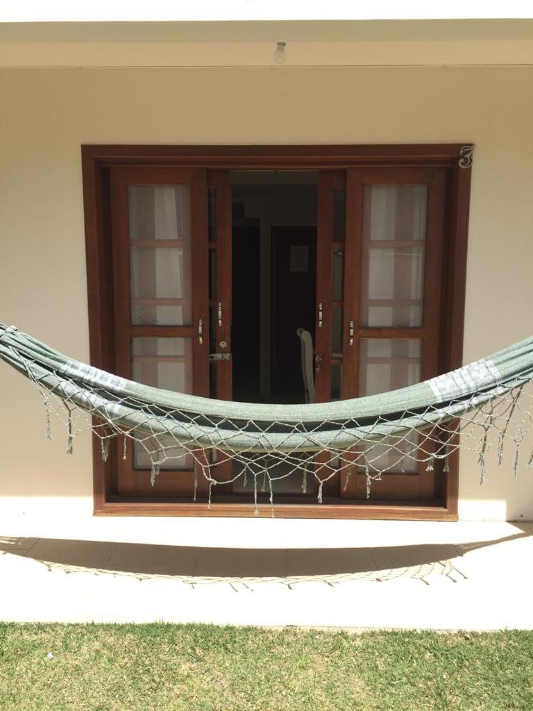 Townhouse composta por 4 triplex duas suítes a duas quadras do mar