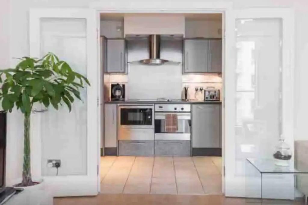 fountain house London flat central