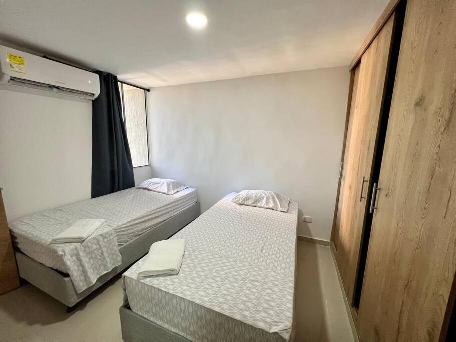 Apartamento de 3 habitaciones muy cerca al malecón