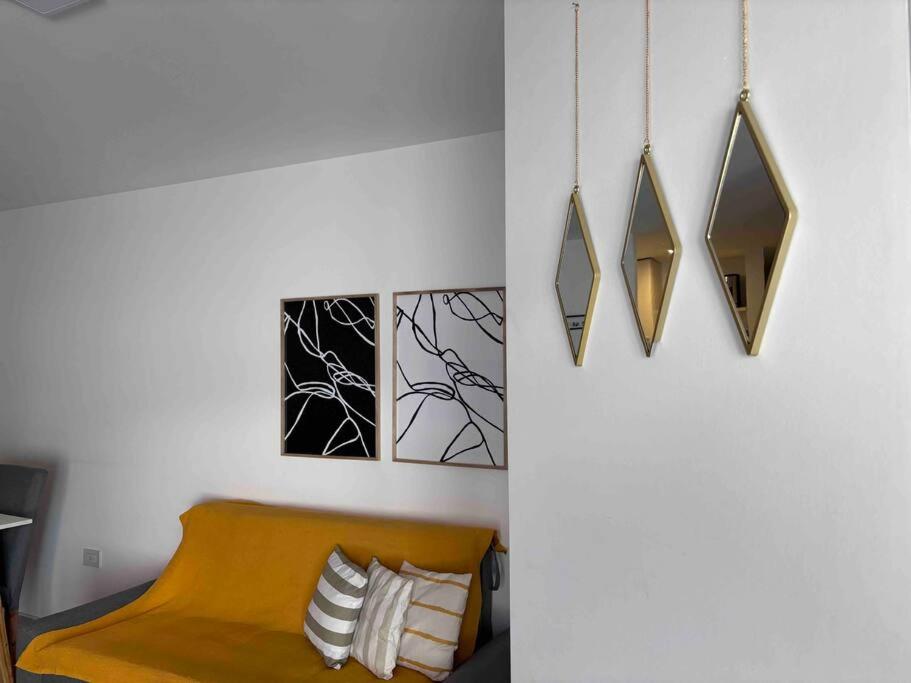 Oasis urbano para 3 personas: terraza y piscina en Córdoba
