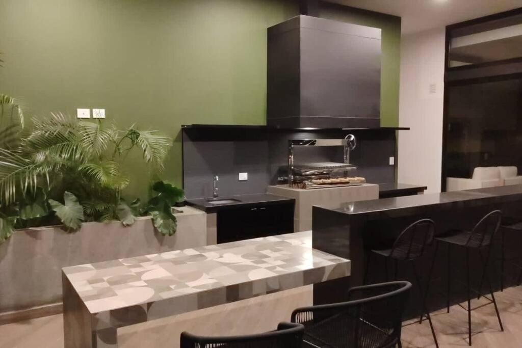 New &charming studio apartment