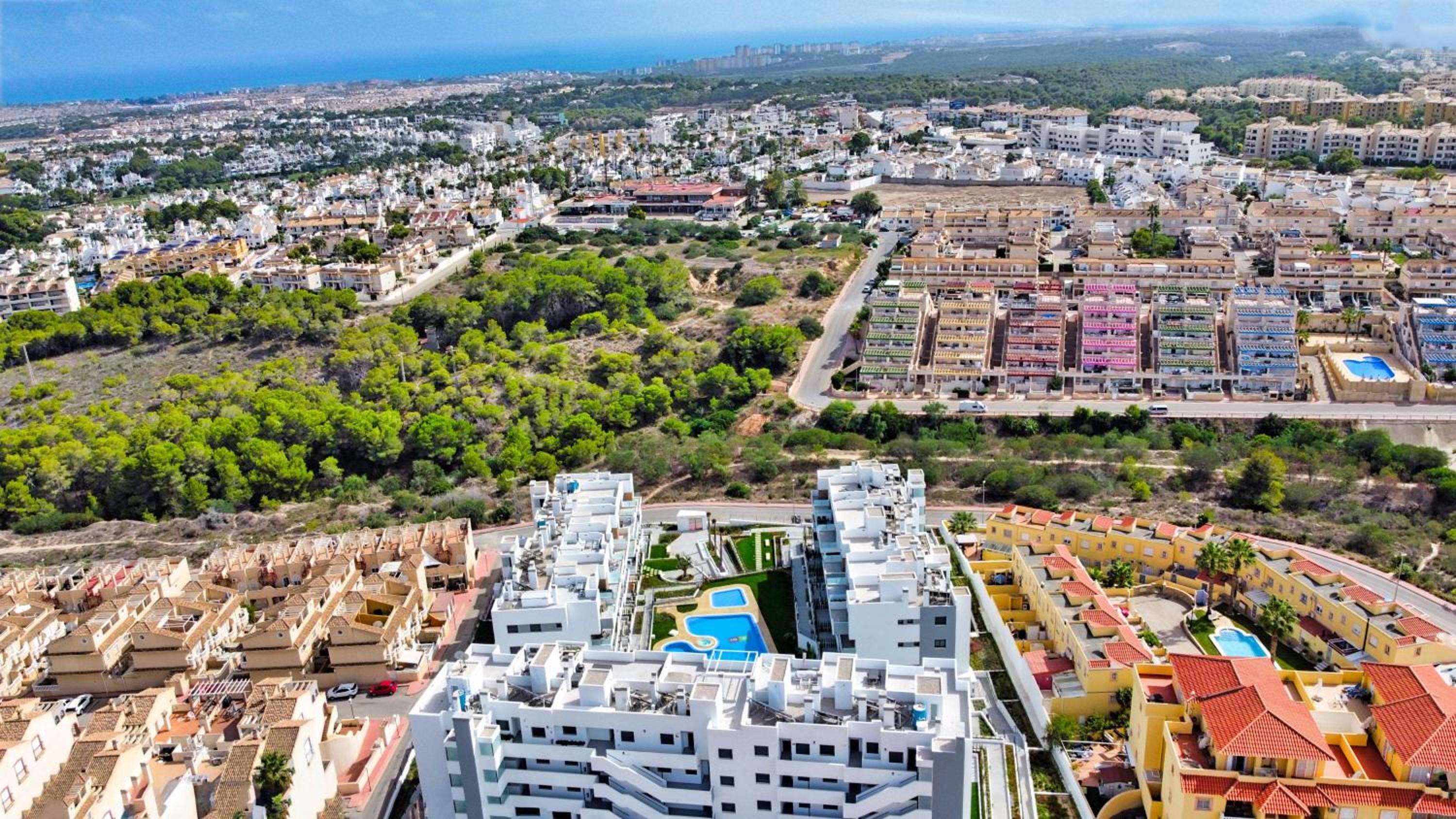 Family apartment with sunny and green view in Villamartin VDE-076 view 2
