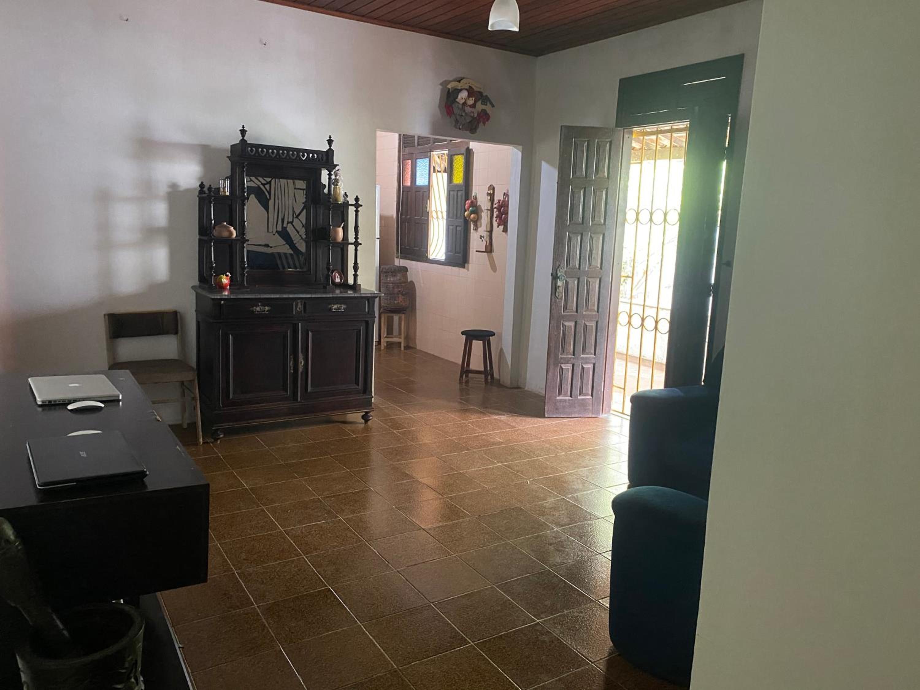Casa ampla de frente ao mar