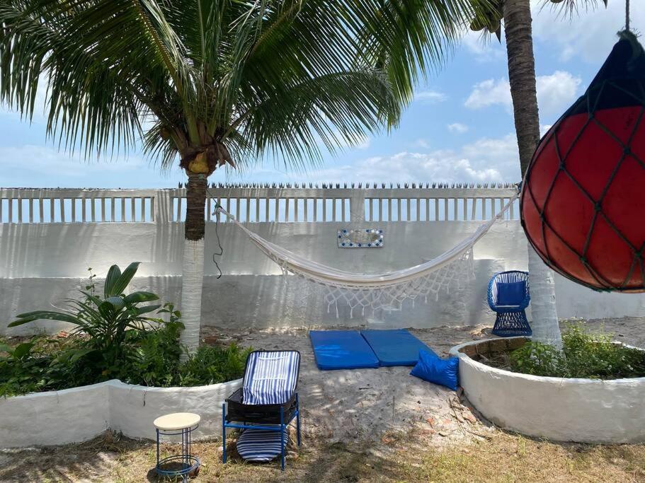 Casa ampla de frente ao mar