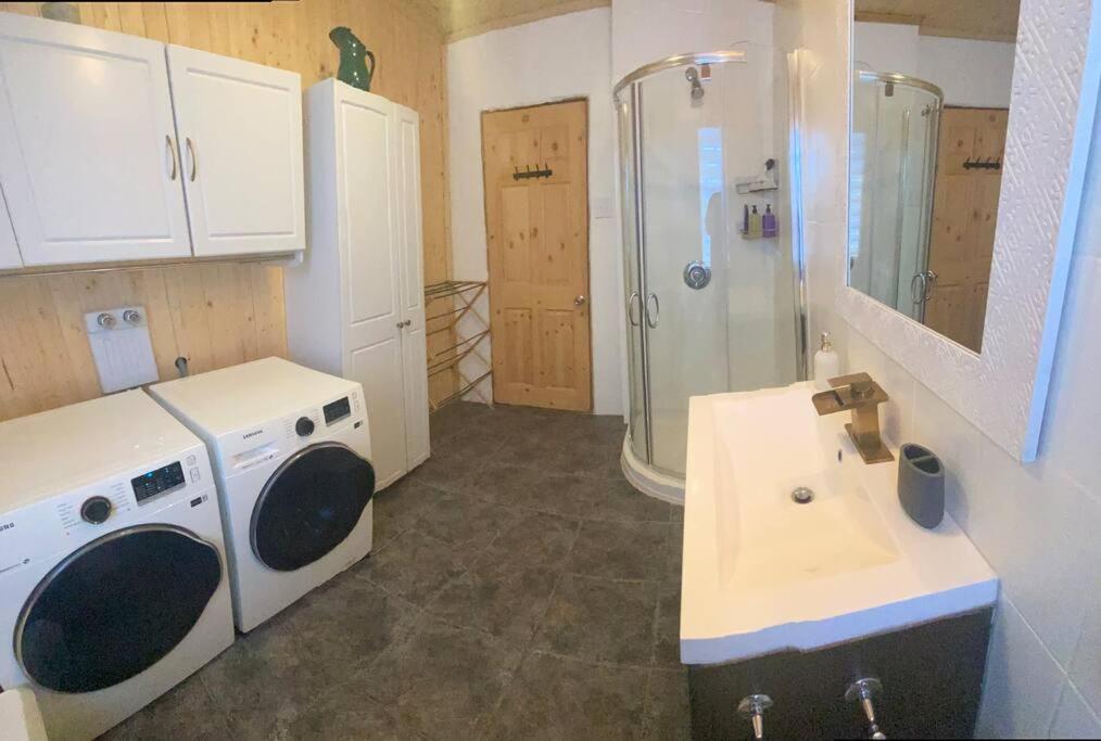 LE JAZZ- Chalet rustique/chic avec SPA