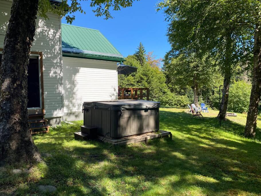 LE JAZZ- Chalet rustique/chic avec SPA