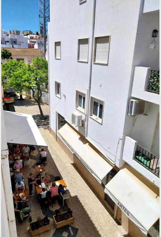 Casa Oliveira Lagos view 2